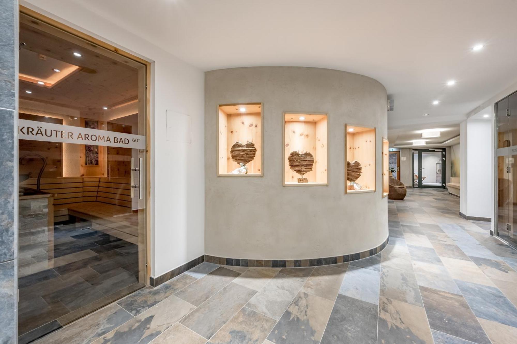 Tilia Living - B&B Mit Dem Komfort Eines Kleinen, Feinen Hotels Риед им Оберинтал Екстериор снимка