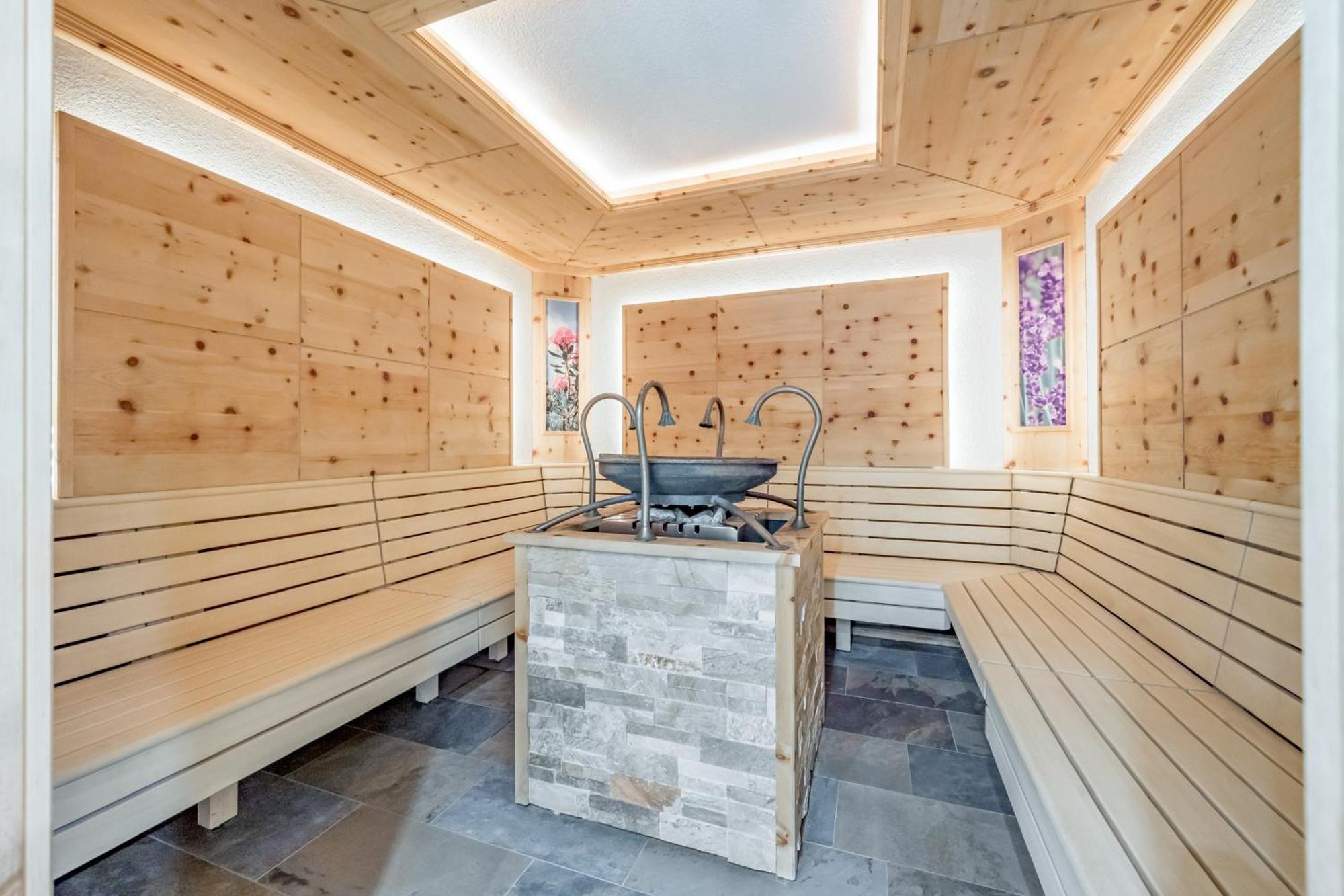 Tilia Living - B&B Mit Dem Komfort Eines Kleinen, Feinen Hotels Риед им Оберинтал Екстериор снимка