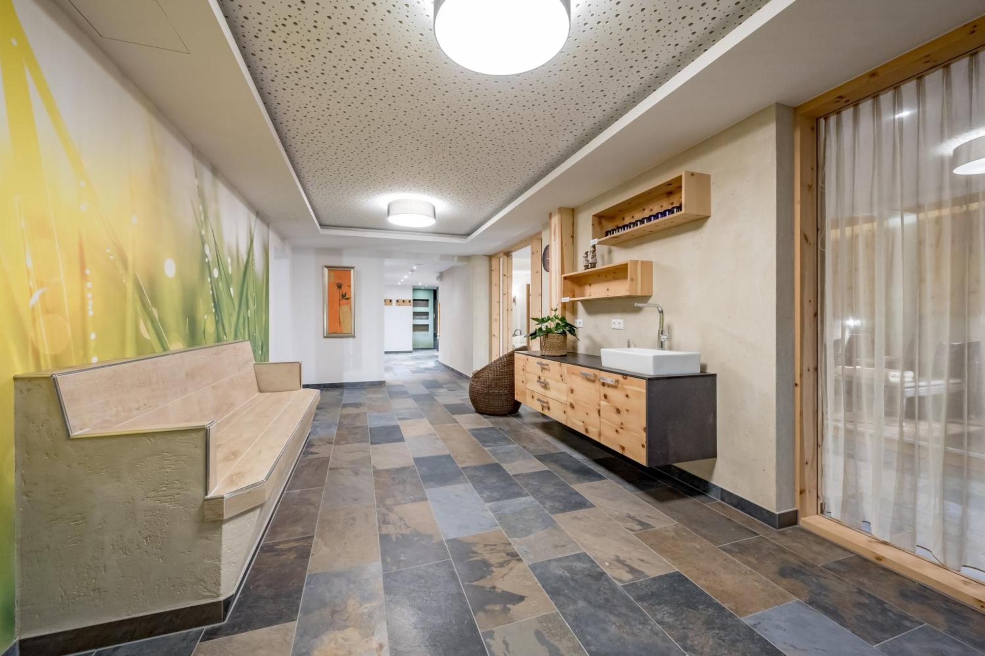 Tilia Living - B&B Mit Dem Komfort Eines Kleinen, Feinen Hotels Риед им Оберинтал Екстериор снимка