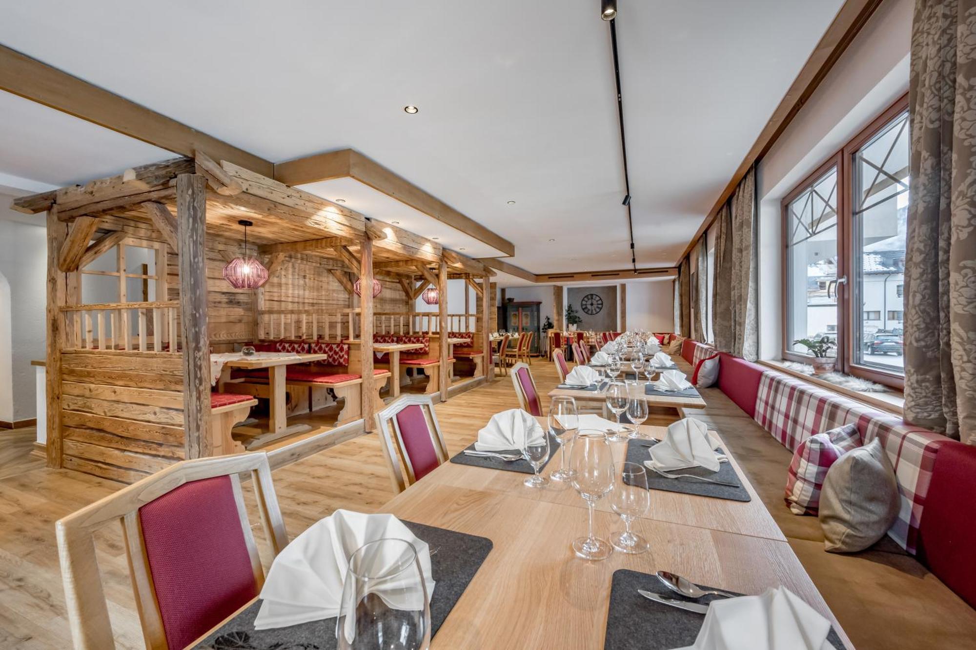 Tilia Living - B&B Mit Dem Komfort Eines Kleinen, Feinen Hotels Риед им Оберинтал Екстериор снимка