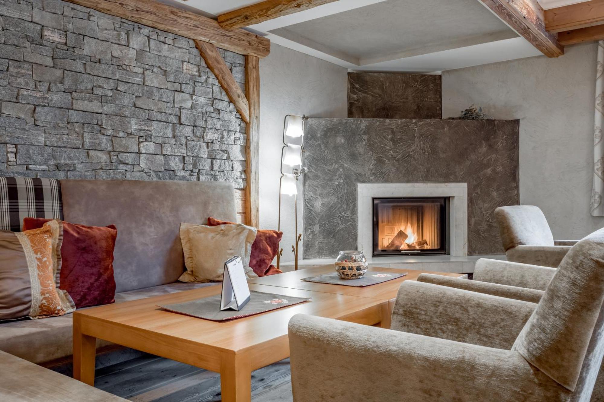 Tilia Living - B&B Mit Dem Komfort Eines Kleinen, Feinen Hotels Риед им Оберинтал Екстериор снимка