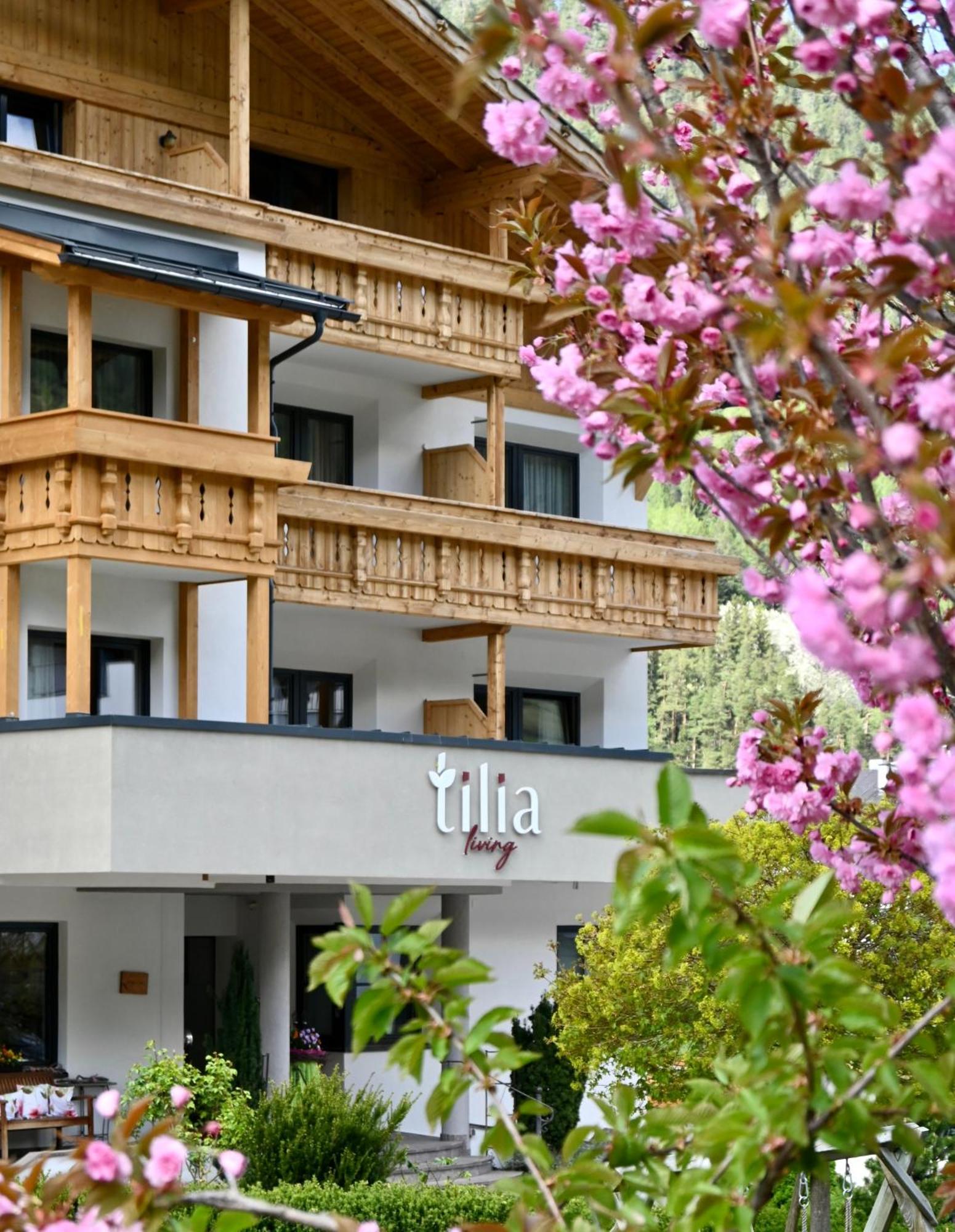 Tilia Living - B&B Mit Dem Komfort Eines Kleinen, Feinen Hotels Риед им Оберинтал Екстериор снимка