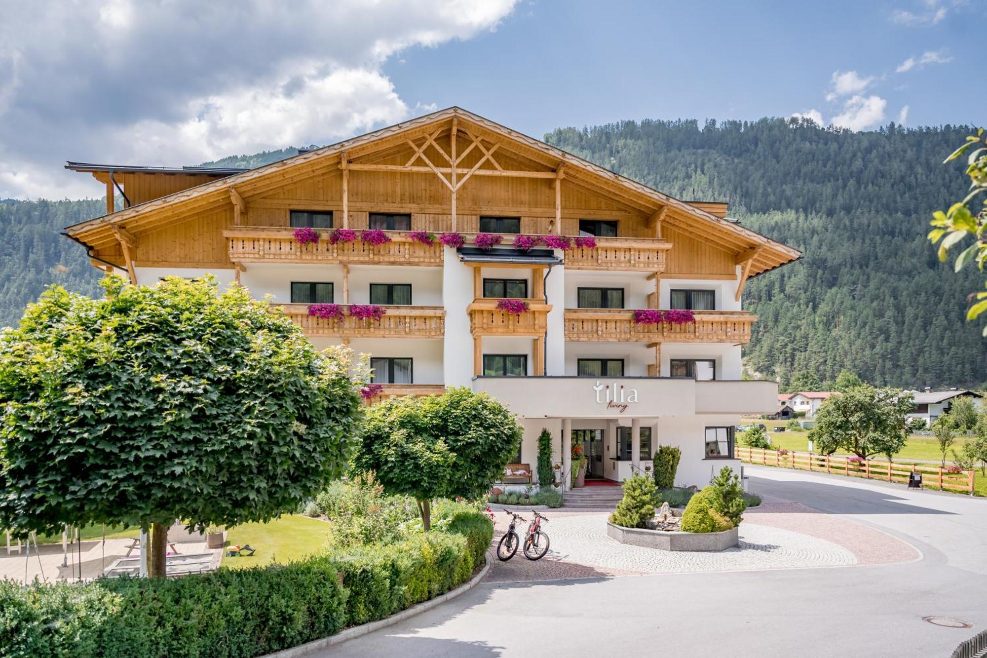 Tilia Living - B&B Mit Dem Komfort Eines Kleinen, Feinen Hotels Риед им Оберинтал Екстериор снимка